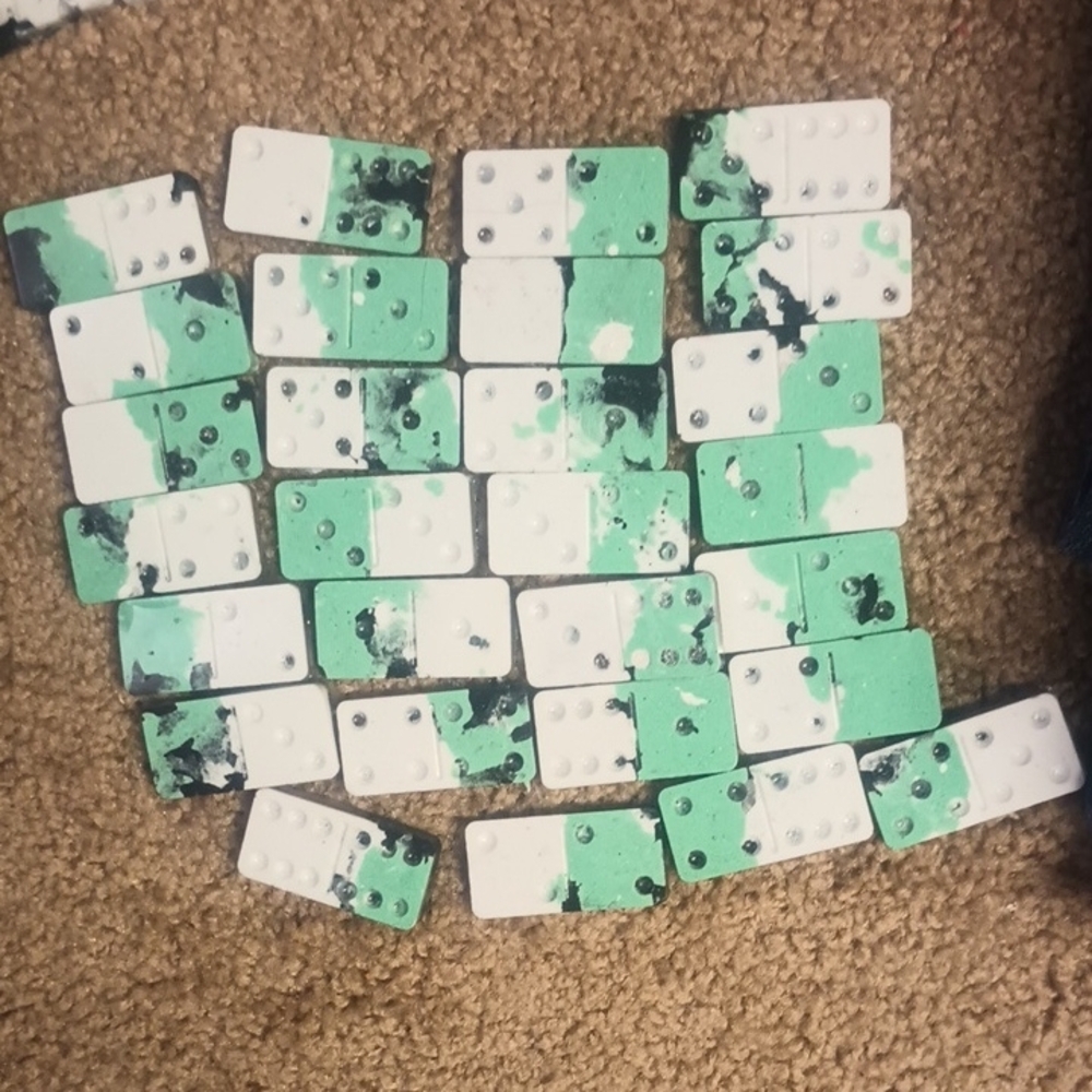 Green and White Domino Set